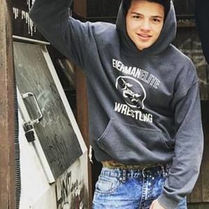 Meet your Posher, Jasper